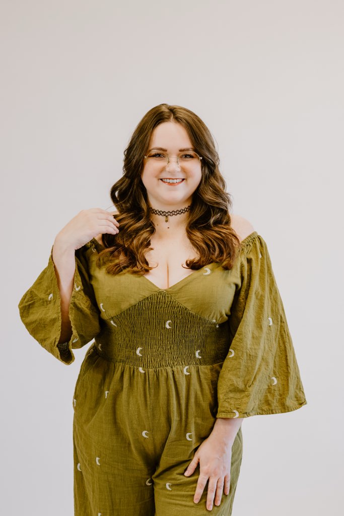 Victoria Parsons-Sibley Nail Technician